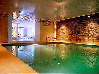 Les Chemins Francis - Modern Hotel Bagnols-les-Bains Buitenkant foto